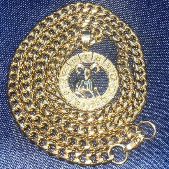 Cuban Necklace &  Aries Pendant - Picture 1 of 2
